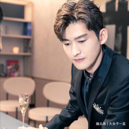 爱豆吃瓜娱乐酱张翰,从爱豆到吃瓜娱乐酱的华丽转身 第3张 爱豆吃瓜娱乐酱张翰,从爱豆到吃瓜娱乐酱的华丽转身 第3张